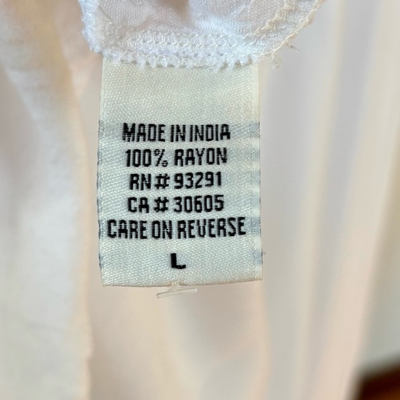 DYLAN White Floral Embroidered Dress - Picture 10 of 17